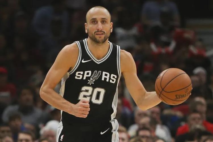 阿克利乌舍:没能拿下3分有些失望,对自己替补登场的表现满意