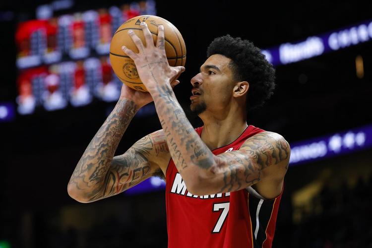 砍下24分10篮板!斯波:韦尔的表现让我振奋 他一直在进步