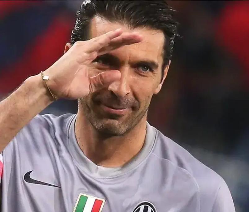 布冯社媒庆祝意大利取胜：球队展现的态度和个性令我自豪