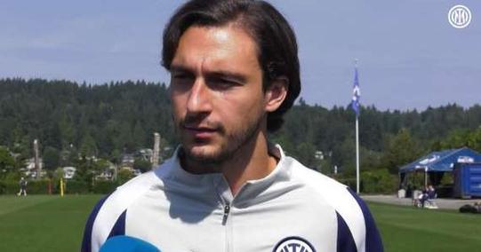 国米官方：达米安左腿比目鱼肌拉伤