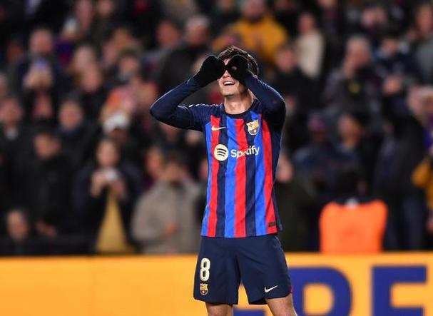 每体：巴萨伤兵满营国家德比前景堪忧，莱万和奥尔莫确定缺席