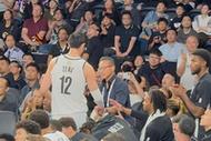 媒体人:小曾被裁不意外 这次有些仓促当机会出现谁不想去拼一把