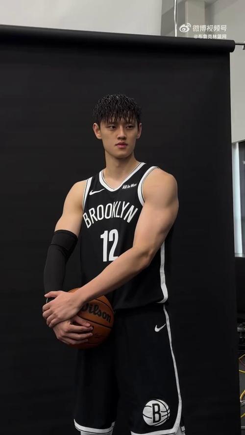 媒体人：从签到裁篮网把帐算得很明白 小曾没必要再去篮网G联盟