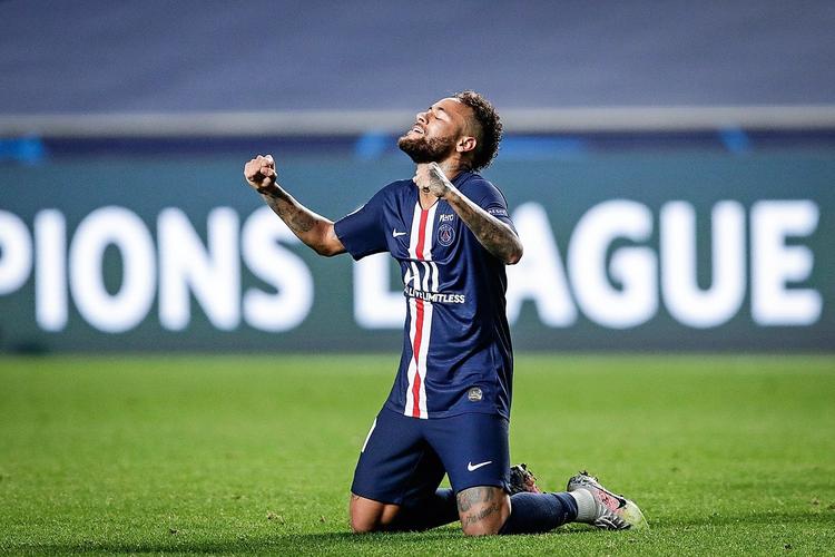 仍居世界“第一”😦CIES：中超平均年龄29.3岁仍为全球最高