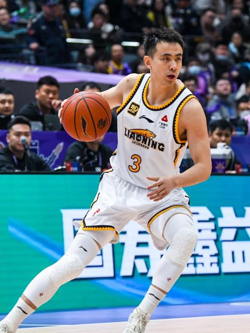 全运会热身赛-辽宁队95-93北京队 赵继伟轰27分 张帆23分险些绝杀