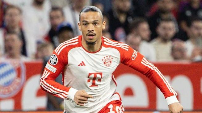 叕踢飞大单刀!迪亚斯被批“萨内2世”,埃贝尔:他积极拼抢防守