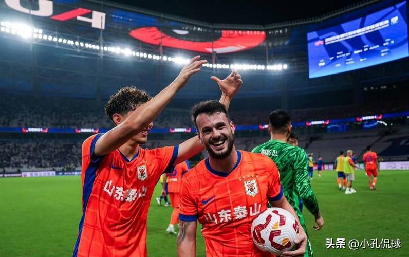 详细阅读:鲁媒:瓦科希望能续约时间更长一些,薪金也能保持在球队顶级水平 鲁媒:瓦科希望能续约时间更长一些,薪金也能保持在球队顶级水平