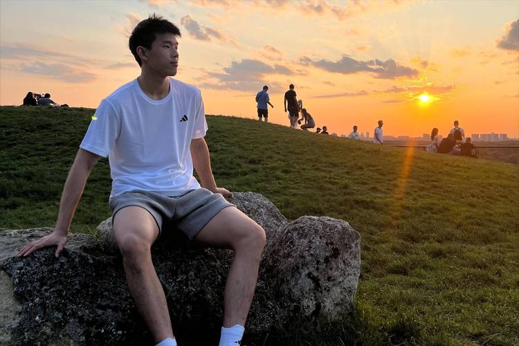 小吧现场直击|俄勒冈主场有很多林葳球迷 还有人穿着同曦球衣