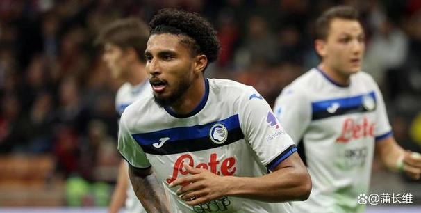 经纪人：埃德森适合巴萨；亚特兰大对他6000-7500万的要价或减半