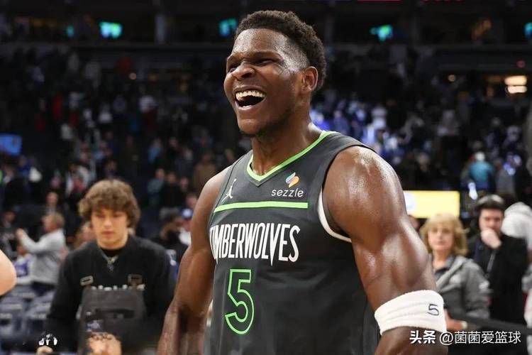 爱德华兹：又一次被雷霆打得落花流水 我迫不及待想再和他们交手