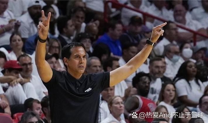 LBJ:热火进攻契合球员特点 这就是斯波为何是历史最佳教练之一