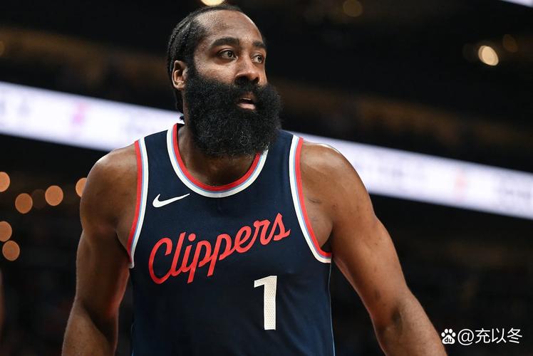 登哥还在贡献!火箭选中谢泼德的探花签是哈登交易中换来的