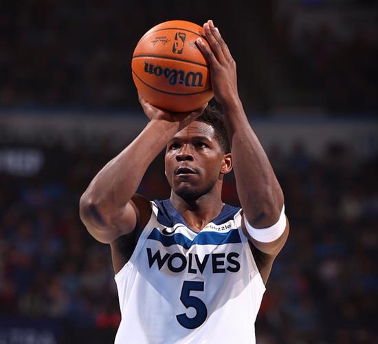 爱德华兹：米诺特是我好兄弟 看到他现在这么成熟为他感到开心